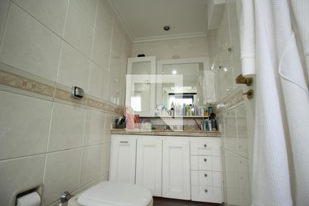 Apartamento à venda com 220m², 4 quartos e 4 vagasBanheiro 2