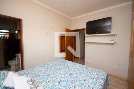 Casa à venda com 400m², 5 quartos e 9 vagas Casa à venda com 400m², 5 quartos e 9 vagasQuarto 2