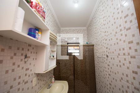 Casa à venda com 400m², 5 quartos e 9 vagas Casa à venda com 400m², 5 quartos e 9 vagasBanheiro Corredor