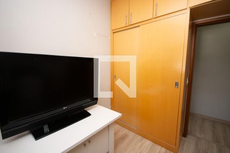 Casa à venda com 400m², 5 quartos e 9 vagas Casa à venda com 400m², 5 quartos e 9 vagasQuarto 4