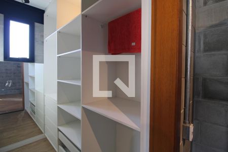Casa para alugar com 168m², 3 quartos e 2 vagasCloset da suíte 1