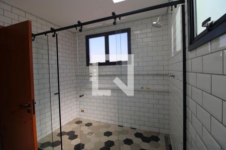 Casa para alugar com 168m², 3 quartos e 2 vagasÁrea do box banheiro da suíte 1