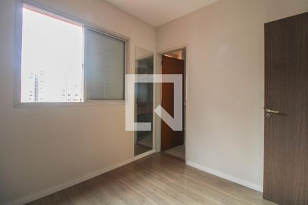 Quarto de apartamento à venda com 1 quarto, 48m² em Centro, Campinas
