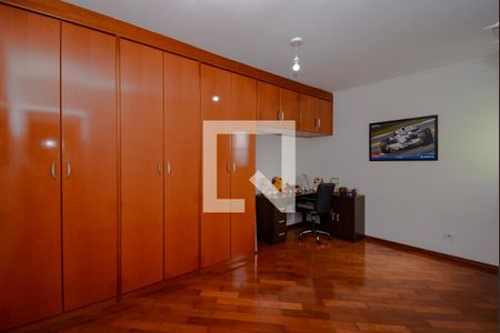Casa à venda com 250m², 3 quartos e 4 vagas Casa à venda com 250m², 3 quartos e 4 vagasQuarto 3 ( Suíte)