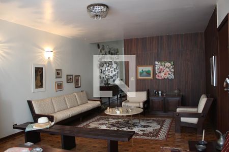 Sala de Estar de casa à venda com 3 quartos, 175m² em Vila Madalena, São Paulo