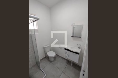 Casa à venda com 487m², 2 quartos e 2 vagasBanheiro 1