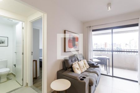 Sala/Cozinha de apartamento para alugar com 1 quarto, 31m² em Moema, São Paulo