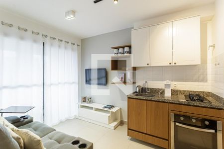 Sala/Cozinha de apartamento para alugar com 1 quarto, 31m² em Moema, São Paulo