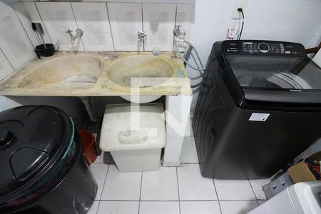 Casa à venda com 167m², 3 quartos e 2 vagasÁrea de Serviço