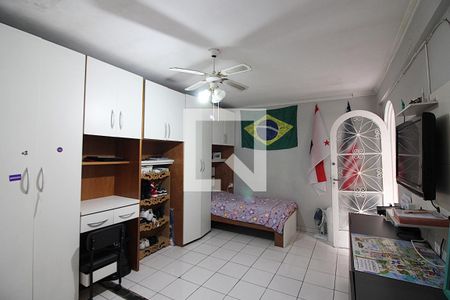 Casa à venda com 167m², 3 quartos e 2 vagasQuarto 3