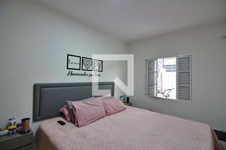 Casa à venda com 167m², 3 quartos e 2 vagasQuarto 1