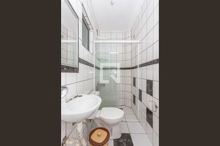 Casa à venda com 255m², 5 quartos e 2 vagas Casa à venda com 255m², 5 quartos e 2 vagasArea de serviços