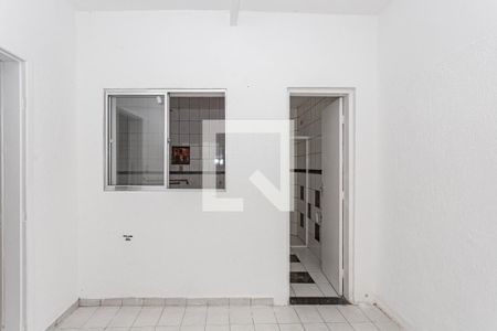 Casa à venda com 255m², 5 quartos e 2 vagas Casa à venda com 255m², 5 quartos e 2 vagasArea de serviços