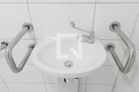 Apartamento para alugar com 43m², 1 quarto e sem vaga Apartamento para alugar com 43m², 1 quarto e sem vagaDetalhe banheiro