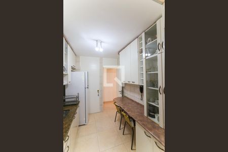 Apartamento à venda com 96m², 4 quartos e 1 vaga Apartamento à venda com 96m², 4 quartos e 1 vagaCozinha
