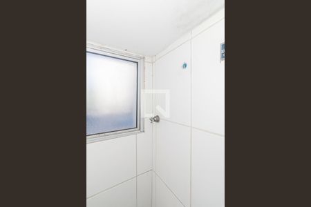 Banheiro de apartamento para alugar com 1 quarto, 45m² em Parque Novo Mundo, São Paulo