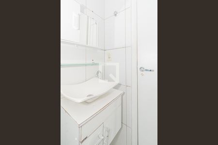 Banheiro de apartamento para alugar com 1 quarto, 45m² em Parque Novo Mundo, São Paulo