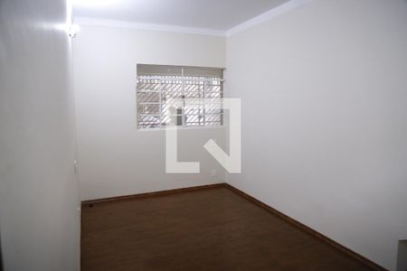 Quarto 1 de casa para alugar com 2 quartos, 60m² em Vila Penteado, São Paulo