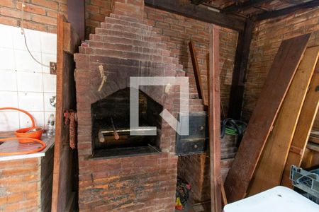 Casa à venda com 500m², 3 quartos e 3 vagas Casa à venda com 500m², 3 quartos e 3 vagasDetalhe da área de serviço