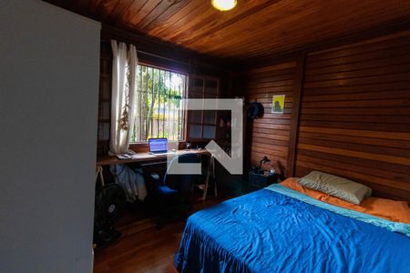 Casa à venda com 500m², 3 quartos e 3 vagas Casa à venda com 500m², 3 quartos e 3 vagasQuarto