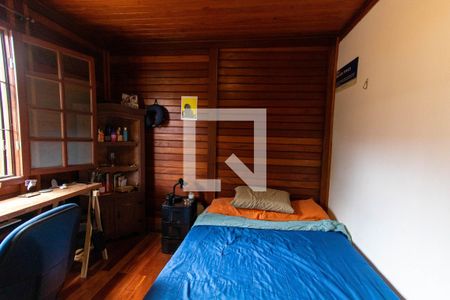 Casa à venda com 500m², 3 quartos e 3 vagas Casa à venda com 500m², 3 quartos e 3 vagasQuarto