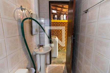 Casa à venda com 500m², 3 quartos e 3 vagas Casa à venda com 500m², 3 quartos e 3 vagasBanheiro