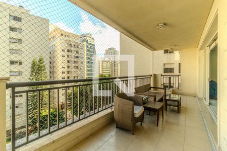 Varanda de apartamento para alugar com 3 quartos, 210m² em Santa Cecília, São Paulo