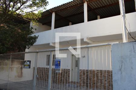 Casa à venda com 103m², 2 quartos e 2 vagasFachada