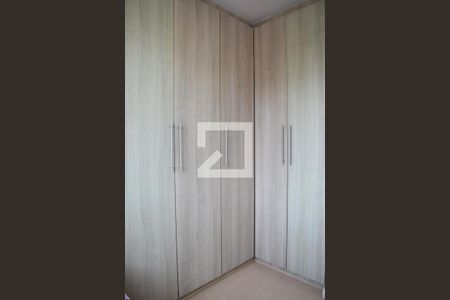 Quarto 2 de apartamento para alugar com 2 quartos, 50m² em Água Verde, Curitiba