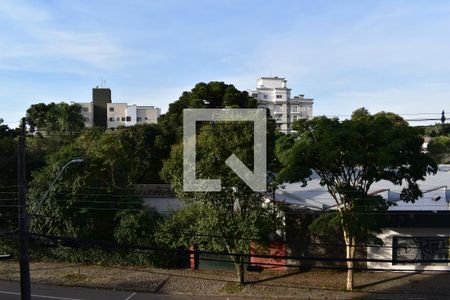 Quarto 1 de apartamento para alugar com 2 quartos, 50m² em Água Verde, Curitiba