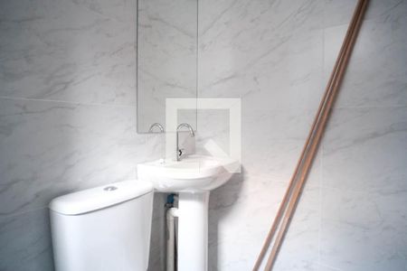 Apartamento para alugar com 49m², 2 quartos e sem vagaBanheiro