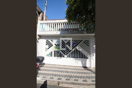 Casa à venda com 334m², 4 quartos e 2 vagasFachada 