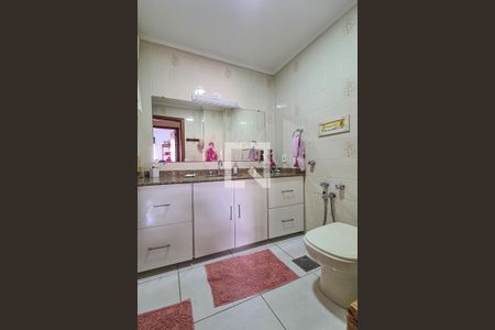 Apartamento à venda com 142m², 4 quartos e 3 vagas Apartamento à venda com 142m², 4 quartos e 3 vagasBanheiro Social