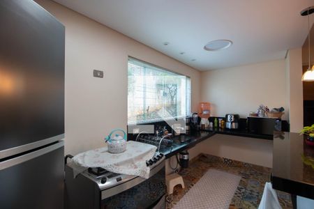 Casa para alugar com 640m², 3 quartos e 16 vagasCozinha