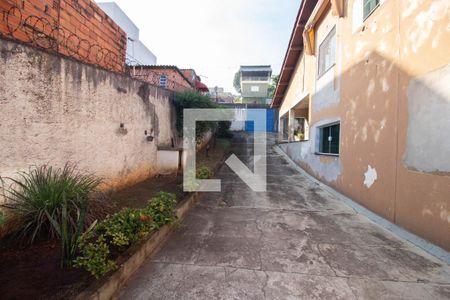 Casa para alugar com 640m², 3 quartos e 16 vagasÁrea Externa