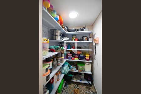 Casa para alugar com 640m², 3 quartos e 16 vagasCozinha