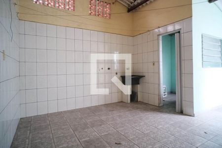 Casa à venda com 180m², 3 quartos e 2 vagasÁrea de Serviço