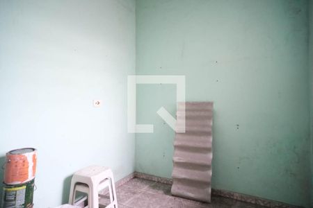 Casa à venda com 180m², 3 quartos e 2 vagasQuarto de Serviço