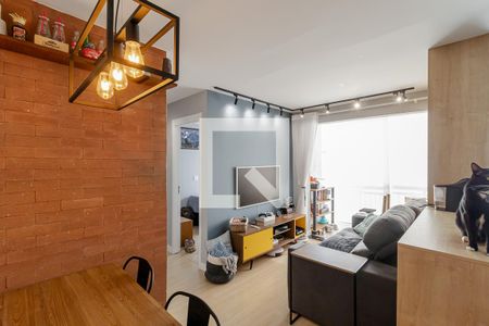 Sala de apartamento à venda com 2 quartos, 55m² em Vila Dom Pedro I, São Paulo