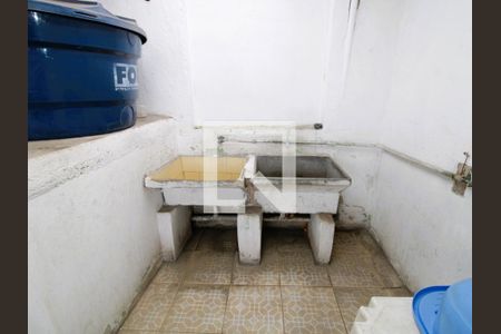 Casa para alugar com 100m², 4 quartos e sem vagaÁrea de Serviço