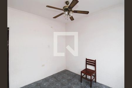 Casa para alugar com 100m², 4 quartos e sem vagaSuíte