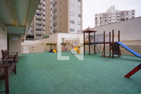 Apartamento para alugar com 65m², 2 quartos e 2 vagasÁrea comum - Playground