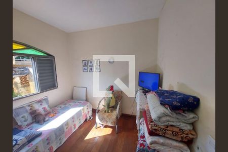 Casa à venda com 240m², 4 quartos e 10 vagasQuarto 4