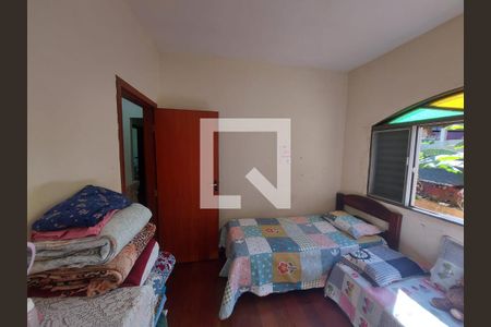 Casa à venda com 240m², 4 quartos e 10 vagasQuarto 4