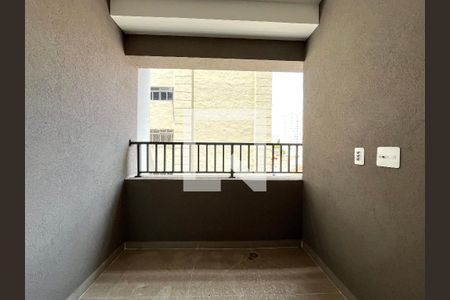 Apartamento à venda com 34m², 1 quarto e 1 vaga Apartamento à venda com 34m², 1 quarto e 1 vagaVaranda da Sala