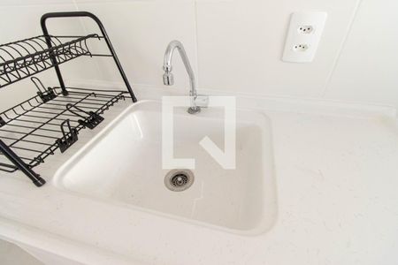 Detalhe da cozinha de apartamento para alugar com 2 quartos, 33m² em Cambuci, São Paulo