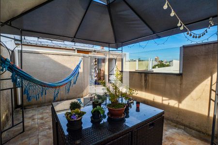 Apartamento à venda com 100m², 2 quartos e 1 vagaCobertura