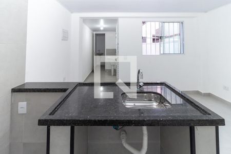 Casa para alugar com 35m², 1 quarto e sem vaga Casa para alugar com 35m², 1 quarto e sem vagaCozinha