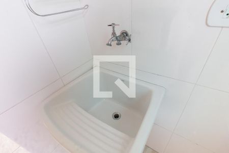 Apartamento para alugar com 45m², 2 quartos e sem vaga Apartamento para alugar com 45m², 2 quartos e sem vagaÁrea de Serviço