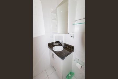 Apartamento para alugar com 45m², 2 quartos e sem vaga Apartamento para alugar com 45m², 2 quartos e sem vagaBanheiro